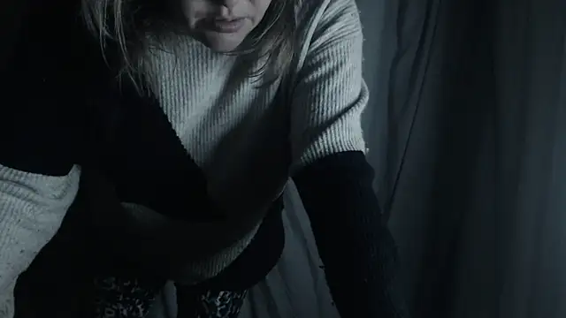 Snapshot of 1BECHA1 chatting on October 3, 2025, 7:44 pm 1BECHA1 online show from October 3, 2025, 7:44 pm