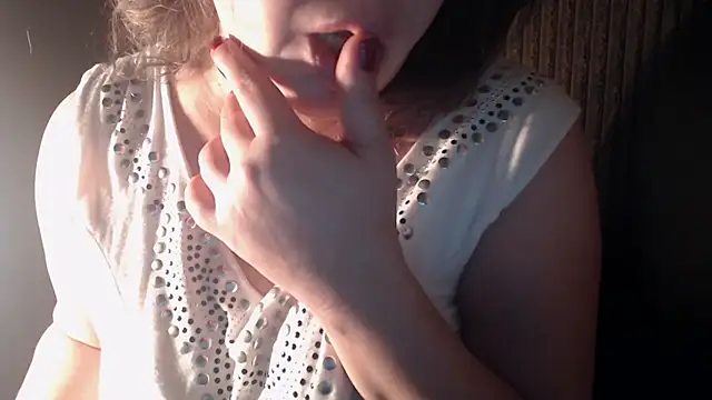 Snapshot of 1BECHA1 chatting on November 18, 2025, 10:25 pm 1BECHA1 online show from November 18, 2025, 10:25 pm