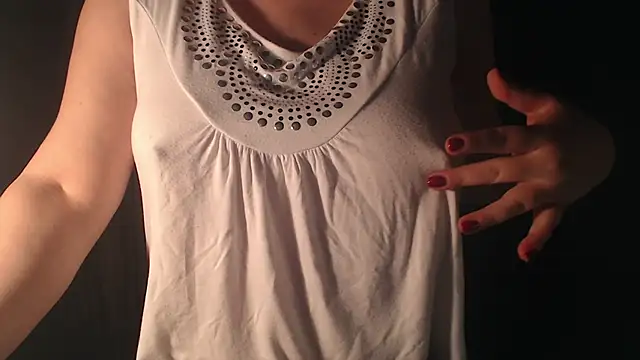 Snapshot of 1BECHA1 chatting on November 26, 2025, 5:41 am 1BECHA1 online show from November 26, 2025, 5:41 am