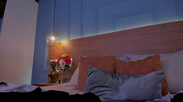 andymiller  online show from February 3, 2025, 4:41 pm