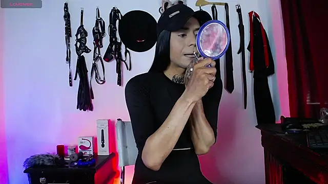 akinoro  online show from February 1, 2026, 3:32 pm