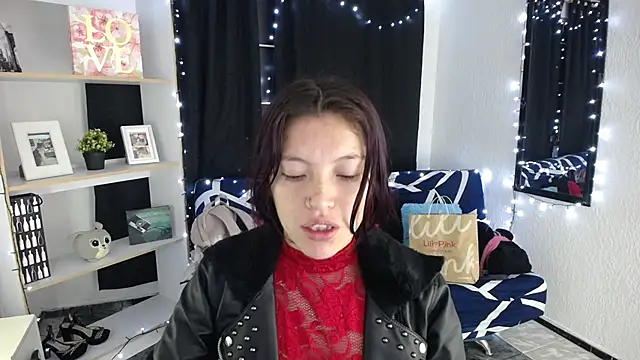 Snapshot of Sian__1 chatting on March 1, 2025, 12:45 pm Sian 1 online show from March 1, 2025, 12:45 pm