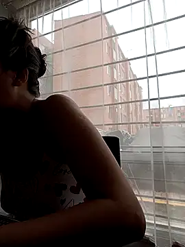 Bonny Klote online show from October 8, 2025, 3:31 pm