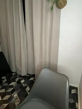 Snapshot of NaomiSquirts chatting on December 21, 2024, 11:13 pm NaomiSquirts online show from December 21, 2024, 11:13 pm