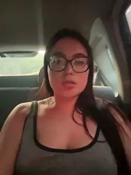 Snapshot of Karla-sexy01 chatting on February 24, 2025, 10:58 pm Karla-sexy01 online show from February 24, 2025, 10:58 pm