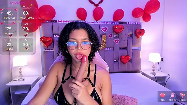 Snapshot of MilaHall_ chatting on February 8, 2025, 3:52 am MilaHall  online show from February 8, 2025, 3:52 am