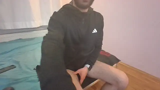 Turkboy 17 online show from March 4, 2025, 4:52 pm