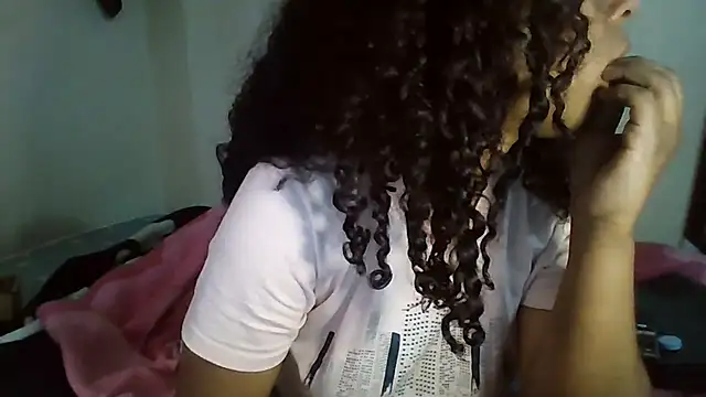 Ivon-09 online show from December 26, 2024, 2:37 pm