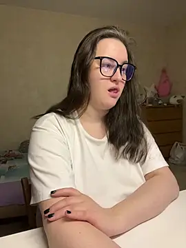 Snapshot of hungry1bunny chatting on February 13, 2026, 8:49 pm hungry1bunny online show from February 13, 2026, 8:49 pm