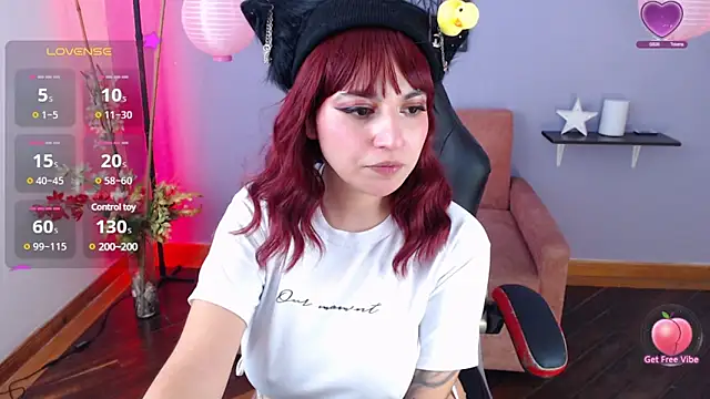 Snapshot of yumin3ko chatting on January 23, 2025, 1:45 pm yumin3ko online show from January 23, 2025, 1:45 pm