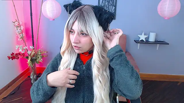 Snapshot of yumin3ko chatting on February 1, 2025, 10:37 am yumin3ko online show from February 1, 2025, 10:37 am