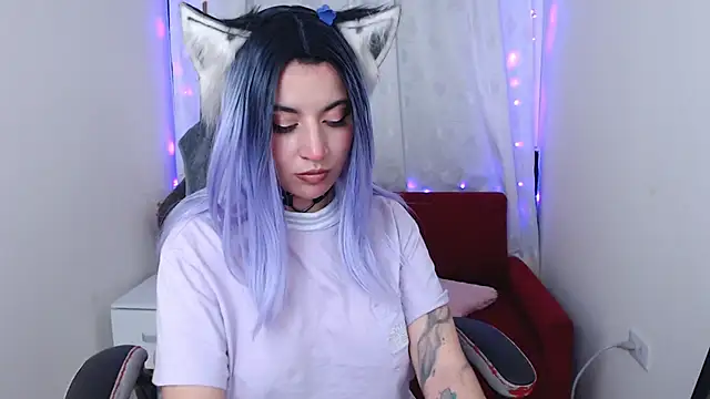 Snapshot of yumin3ko chatting on September 19, 2025, 8:05 am yumin3ko online show from September 19, 2025, 8:05 am