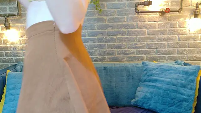 Snapshot of LisaCaprice chatting on April 3, 2026, 4:21 am LisaCaprice online show from April 3, 2026, 4:21 am