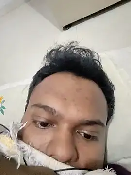 Snapshot of Zishan54 chatting on October 30, 2025, 10:06 am Zishan54 online show from October 30, 2025, 10:06 am