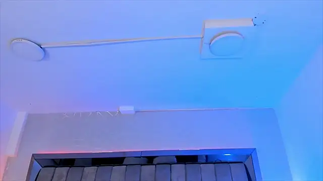 ChaynnaCooper online show from February 27, 2025, 12:02 pm