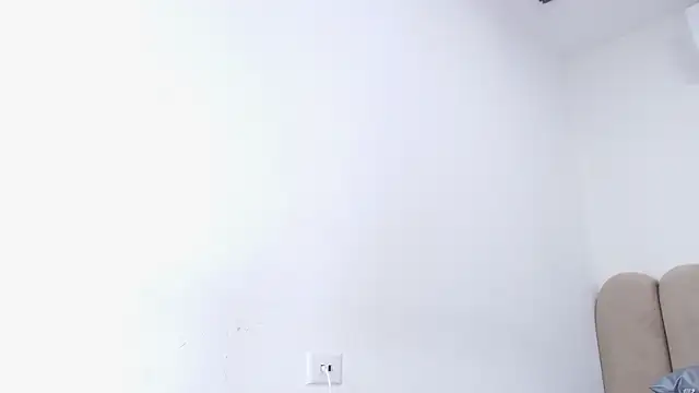 Snapshot of nicol_f chatting on February 19, 2026, 3:13 am nicol f online show from February 19, 2026, 3:13 am