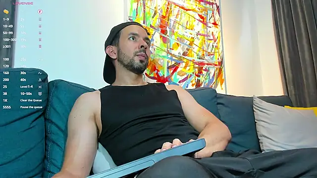 tommy raym0ndg online show from February 11, 2026, 8:03 pm