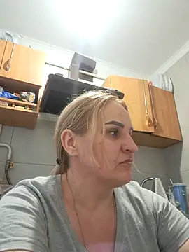 Malichkaanna30 online show from March 18, 2026, 4:10 pm