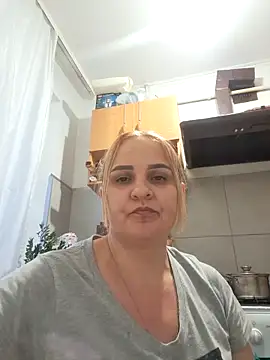 Malichkaanna30 online show from April 11, 2026, 4:55 pm