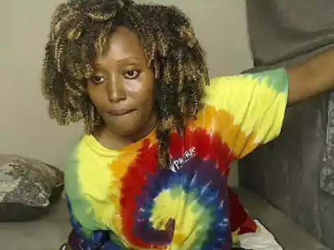 Snapshot of Ebonymercy chatting on January 25, 2025, 8:10 am Ebonymercy online show from January 25, 2025, 8:10 am