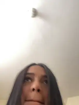 Snapshot of evely_coelloo chatting on March 11, 2025, 8:09 pm evely coelloo online show from March 11, 2025, 8:09 pm