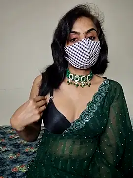 Snapshot of Raat_ki_rani_ chatting on March 4, 2025, 6:07 pm Raat ki rani  online show from March 4, 2025, 6:07 pm