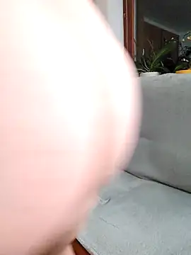 Snapshot of Leutasch2019 chatting on June 30, 2026, 8:32 pm Leutasch2019 online show from June 30, 2026, 8:32 pm