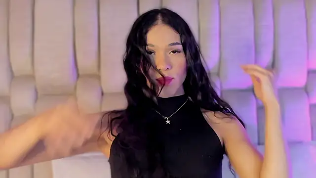 Snapshot of Isa_Little_Star chatting on March 13, 2026, 3:57 am Isa Little Star online show from March 13, 2026, 3:57 am