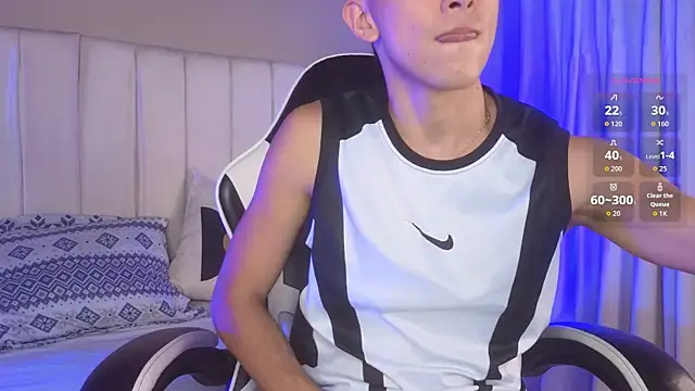 Snapshot of rome_hard chatting on March 2, 2026, 7:54 pm rome hard online show from March 2, 2026, 7:54 pm