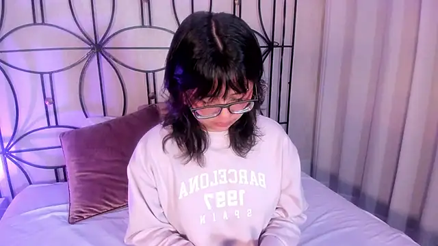 Snapshot of missy_taylor_ chatting on March 6, 2025, 11:14 am missy taylor  online show from March 6, 2025, 11:14 am