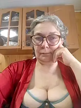 IrinaSweet54 online show from April 24, 2026, 7:22 am