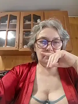 IrinaSweet54 online show from June 14, 2026, 8:27 am