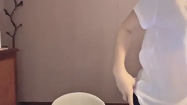 -XunMengLong- online show from September 16, 2025, 5:03 pm