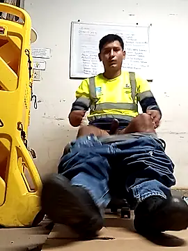 mateoliamcorea online show from March 30, 2026, 10:49 am