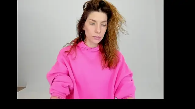 YourSuperModel online show from April 4, 2026, 11:51 am