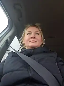 Snapshot of -Schweppes- chatting on December 21, 2024, 9:12 am -Schweppes- online show from December 21, 2024, 9:12 am