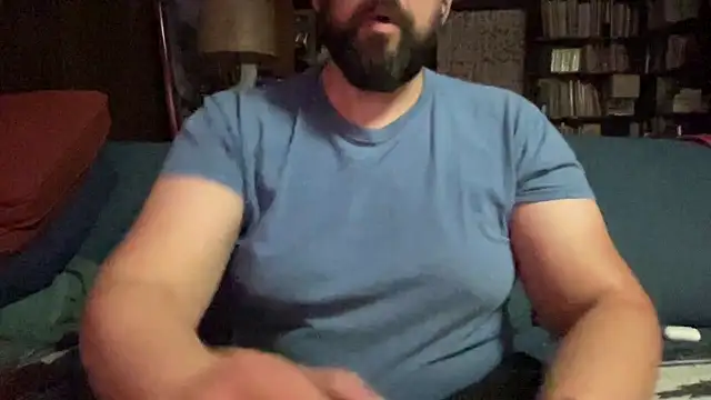 ThongerBBro online show from August 5, 2026, 3:31 am