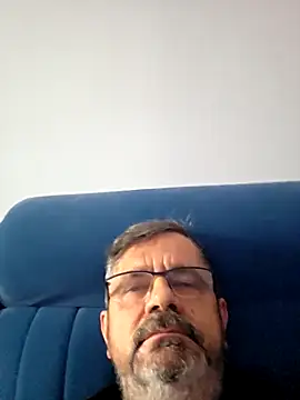 axecoman60 online show from December 3, 2025, 8:56 am