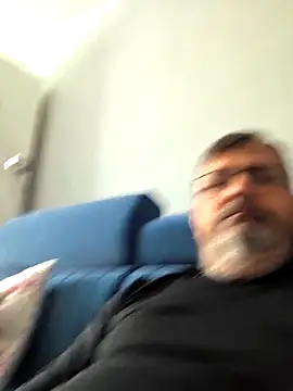 axecoman60 online show from February 11, 2026, 8:52 am