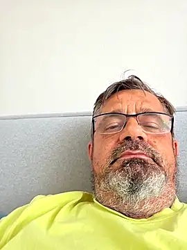 axecoman60 online show from July 25, 2026, 12:36 pm