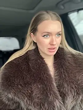 Devill Angel  online show from February 9, 2026, 8:18 am