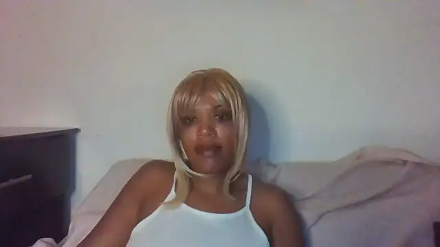 thekelliecapri online show from April 4, 2026, 8:23 am
