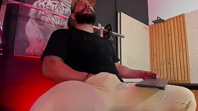 Luke  09 online show from October 25, 2025, 11:40 am