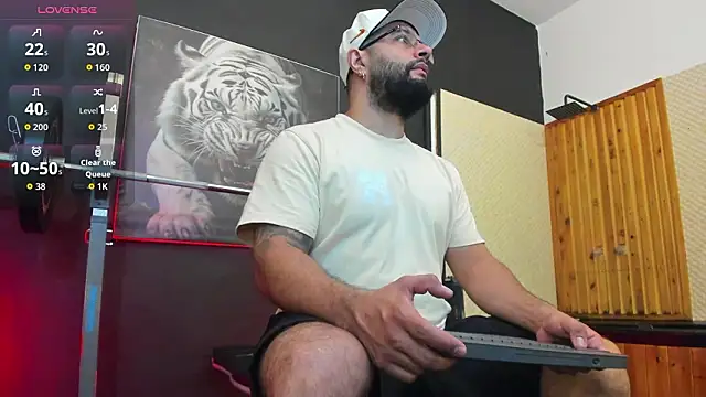 Luke  09 online show from February 1, 2026, 11:31 am