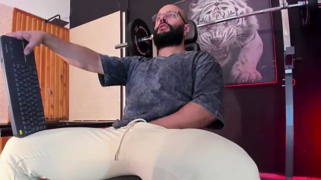 Luke  09 online show from April 18, 2026, 11:58 am