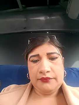 Hannahcandyy online show from April 8, 2026, 1:22 pm