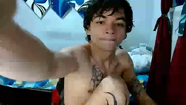 Snapshot of Lovebeng_ chatting on October 8, 2025, 12:52 am Lovebeng online show from October 8, 2025, 12:52 am