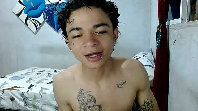 Snapshot of Lovebeng_ chatting on November 6, 2025, 12:55 am Lovebeng online show from November 6, 2025, 12:55 am