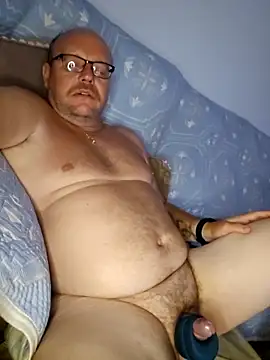 Snapshot of moncul24 chatting on September 18, 2025, 12:01 am moncul24 online show from September 18, 2025, 12:01 am