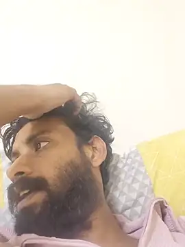 tamilbull07 online show from June 13, 2026, 5:44 pm